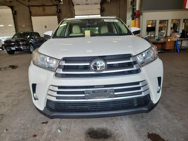2018 TOYOTA HIGHLANDER 5TDJZRFH6JS877313