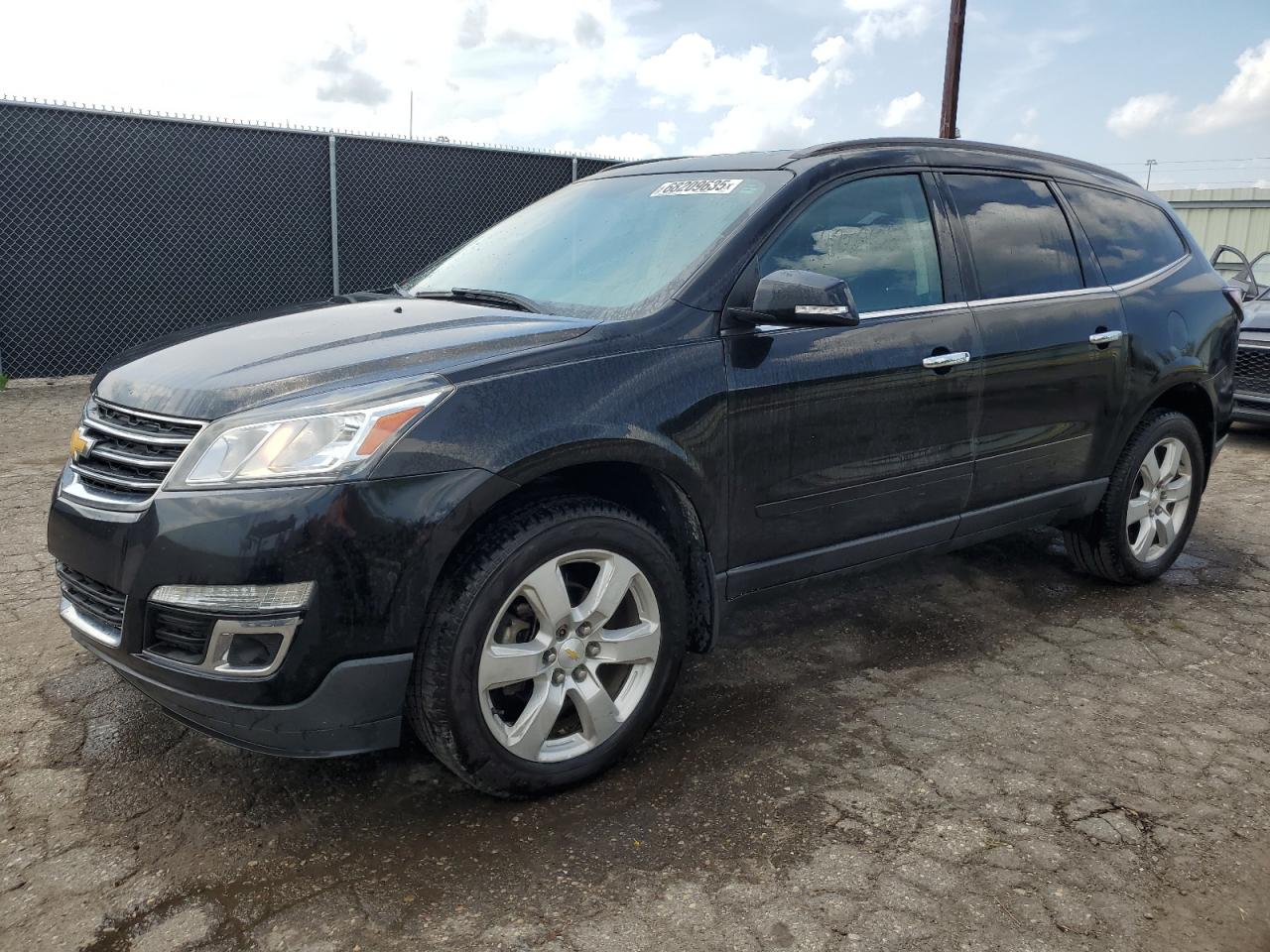CHEVROLET TRAVERSE LT
