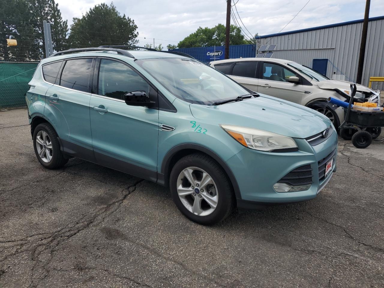 FORD ESCAPE SE