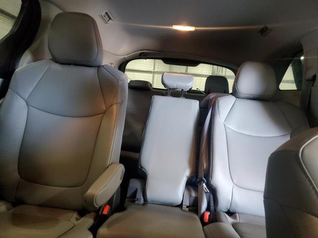 2023 TOYOTA SIENNA XLE #3277183923