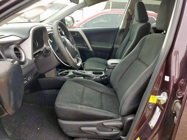 2018 TOYOTA RAV4 LE - 2T3ZFREVXJW452646