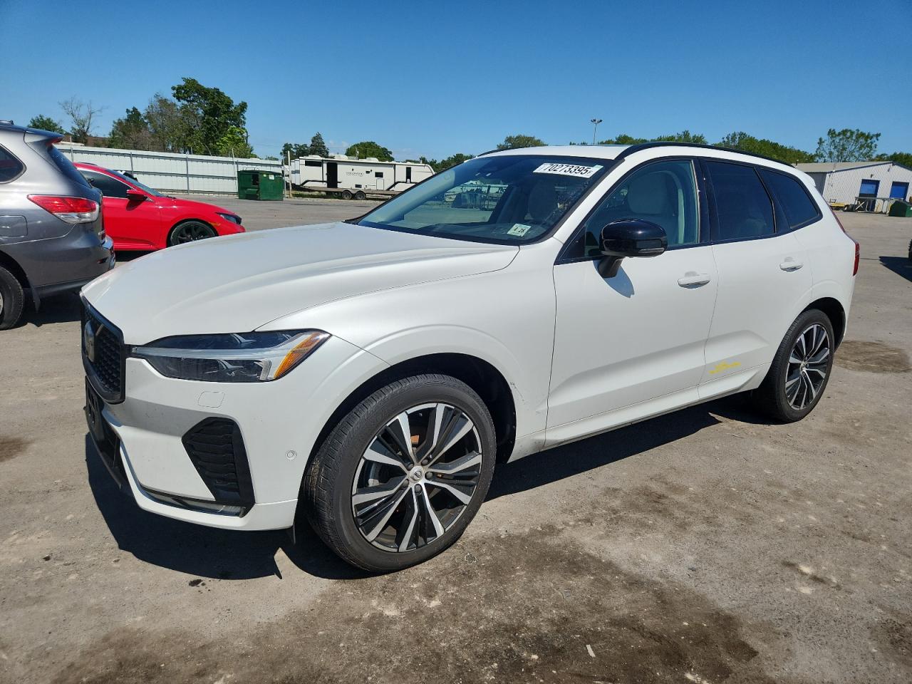 VOLVO XC60 PLUS