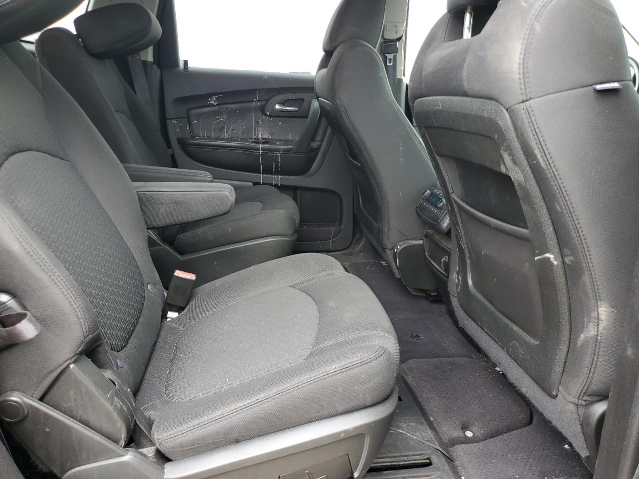 CHEVROLET TRAVERSE LT