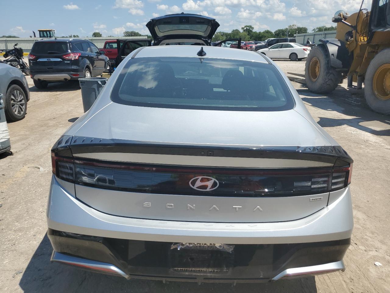 HYUNDAI SONATA HYBRID