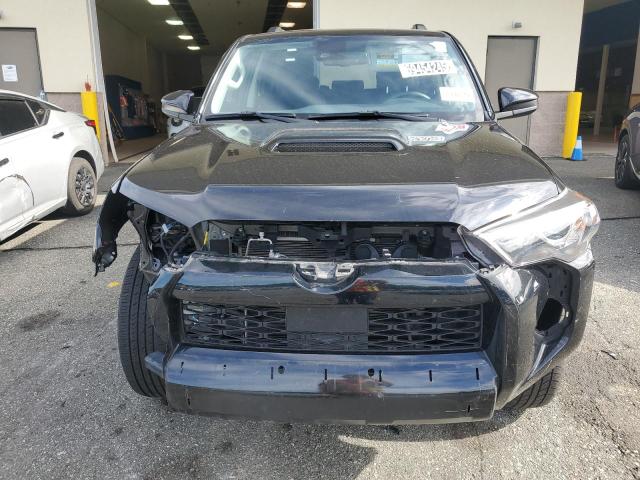 2024 TOYOTA 4RUNNER SR JTEPU5JR7R6226068