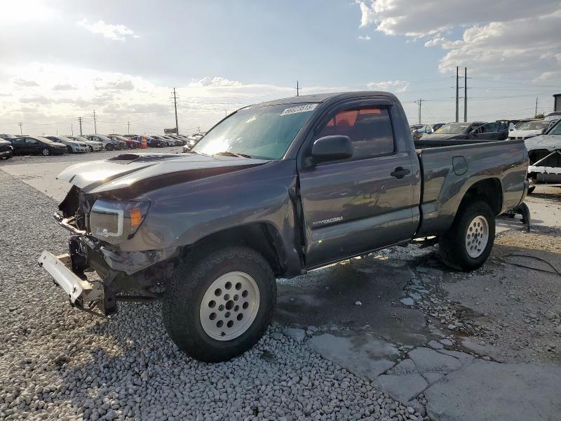 TOYOTA TACOMA