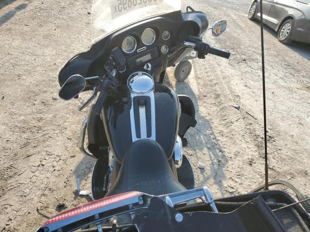 2010 HARLEY-DAVIDSON FLHTCU 1HD1FC416AB617740