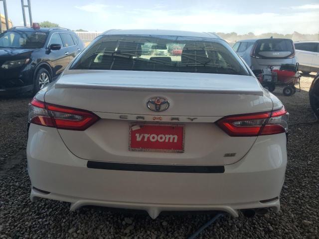 2018 TOYOTA CAMRY L 4T1B11HK6JU056449