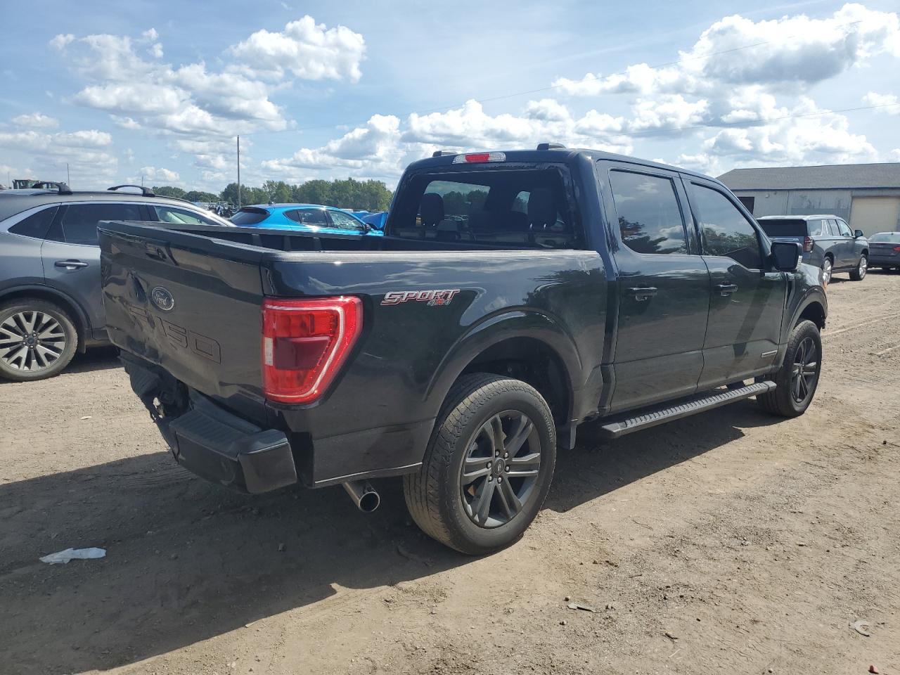 FORD F-150 SUPERCREW