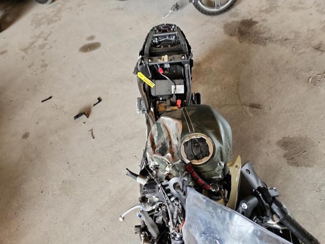 2024 KAWASAKI EX650 R ML5EXER15RDAD2208