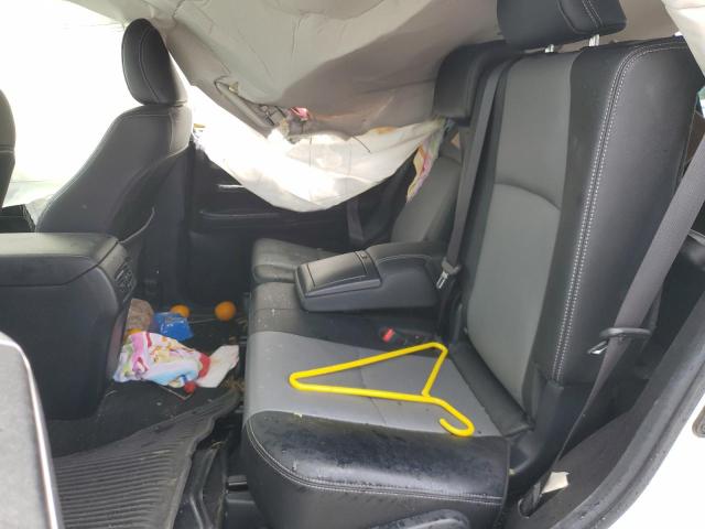 2020 TOYOTA 4RUNNER SR JTEBU5JR1L5832280