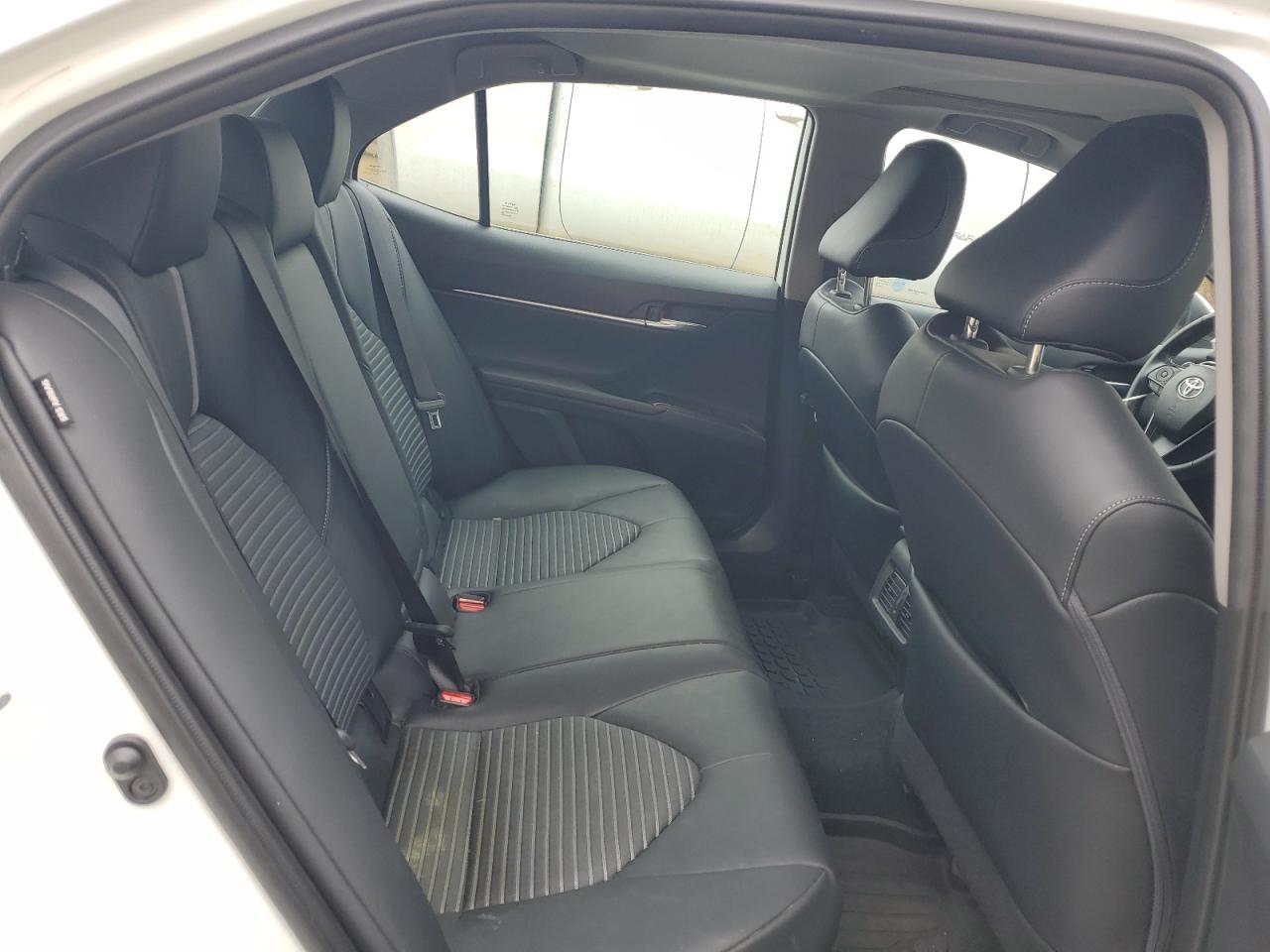 TOYOTA CAMRY SE NIGHT SHADE