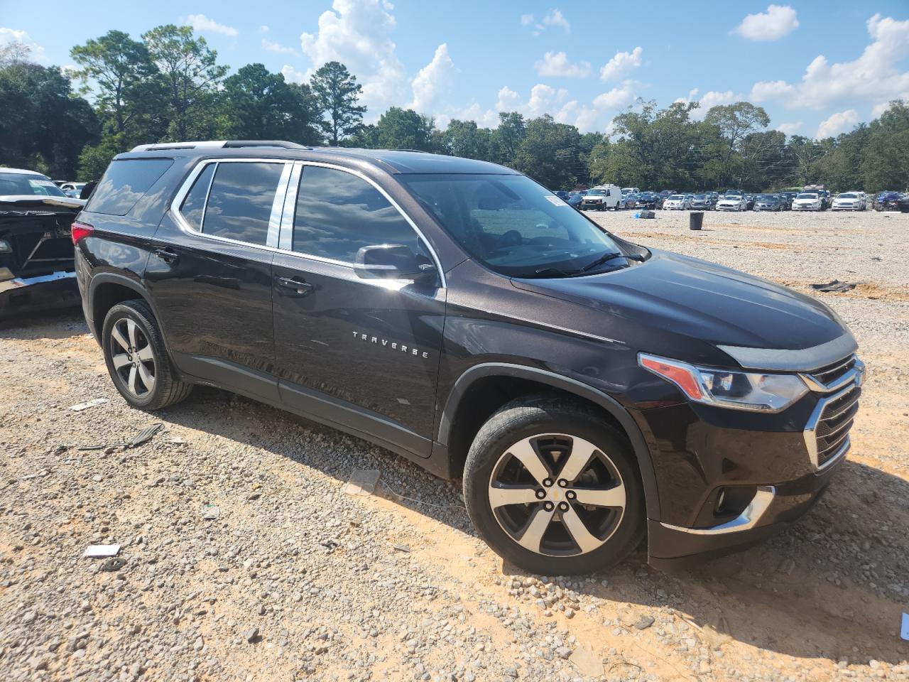 CHEVROLET TRAVERSE LT