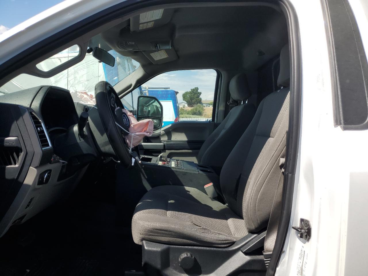 FORD F-450 SUPER DUTY