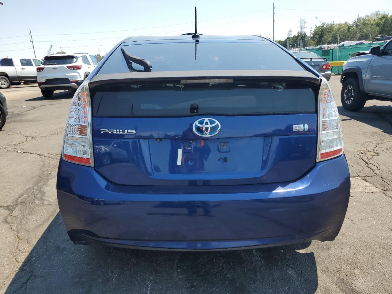 TOYOTA PRIUS