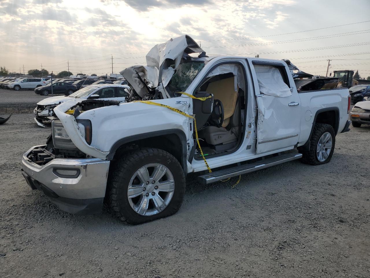GMC SIERRA K1500 SLT