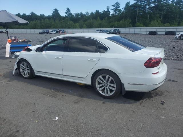 2017 VOLKSWAGEN PASSAT SE 1VWGT7A34HC038068