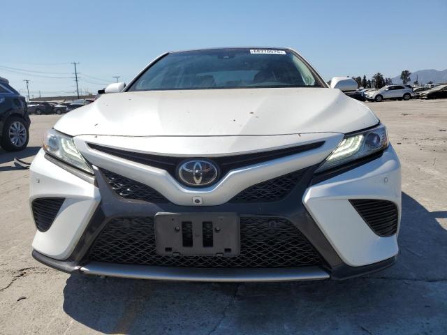 2018 TOYOTA CAMRY XSE 4T1B61HK3JU118357