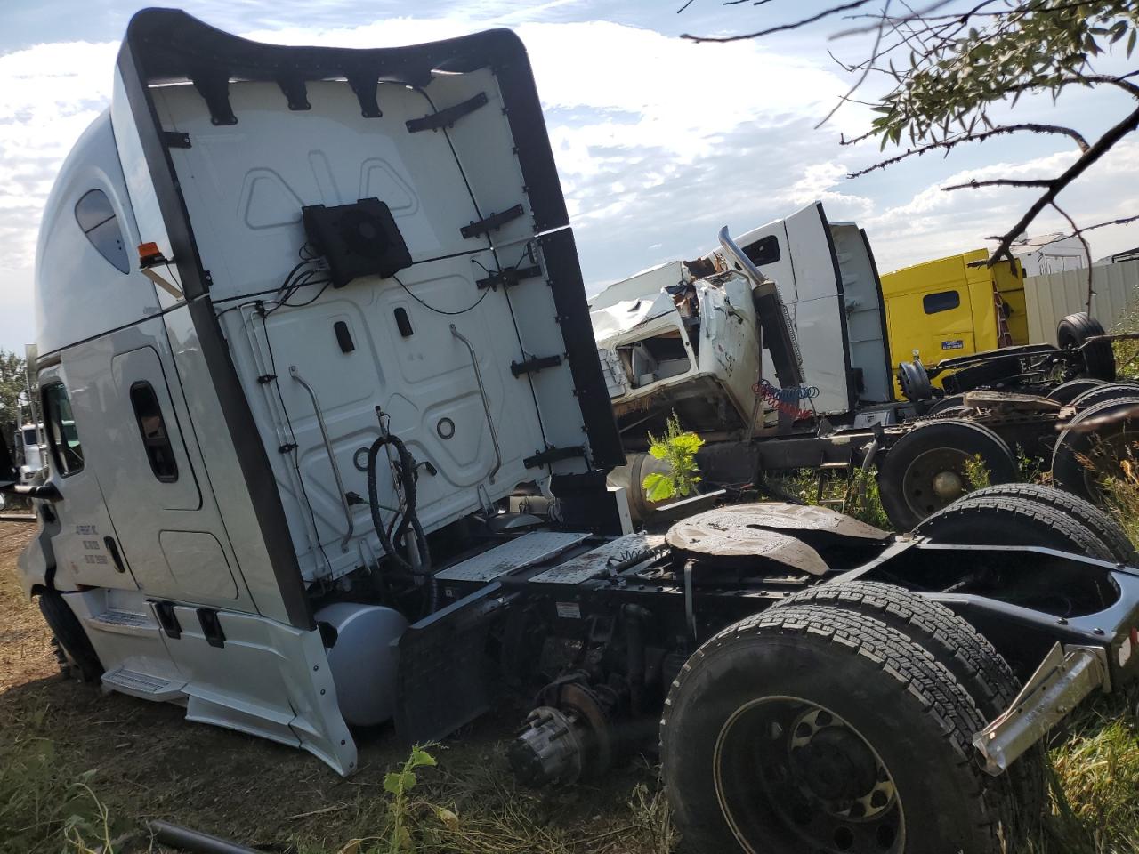 Lot #3302926050 2025 FREIGHTLINER CASCADIA 1