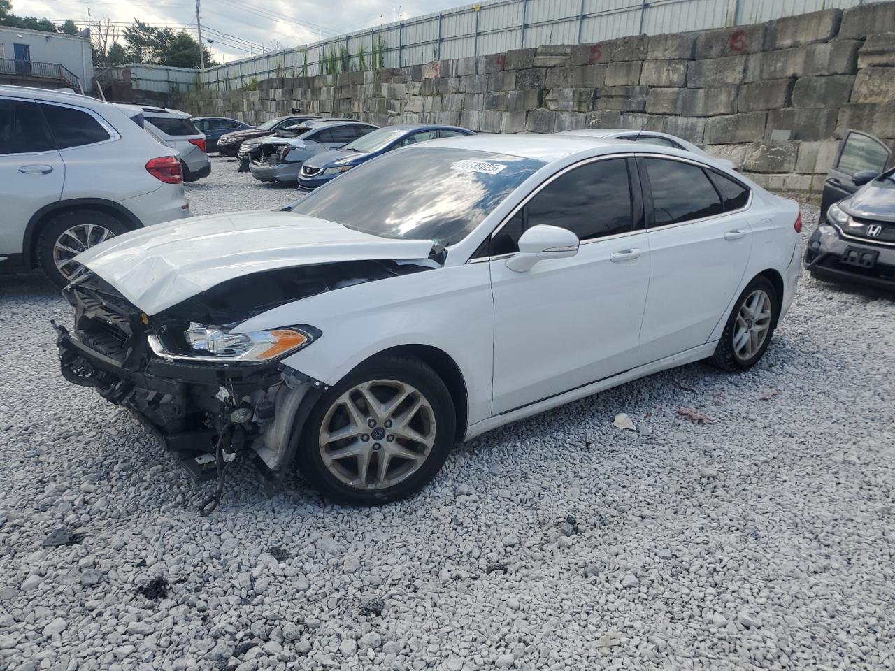 FORD FUSION SE