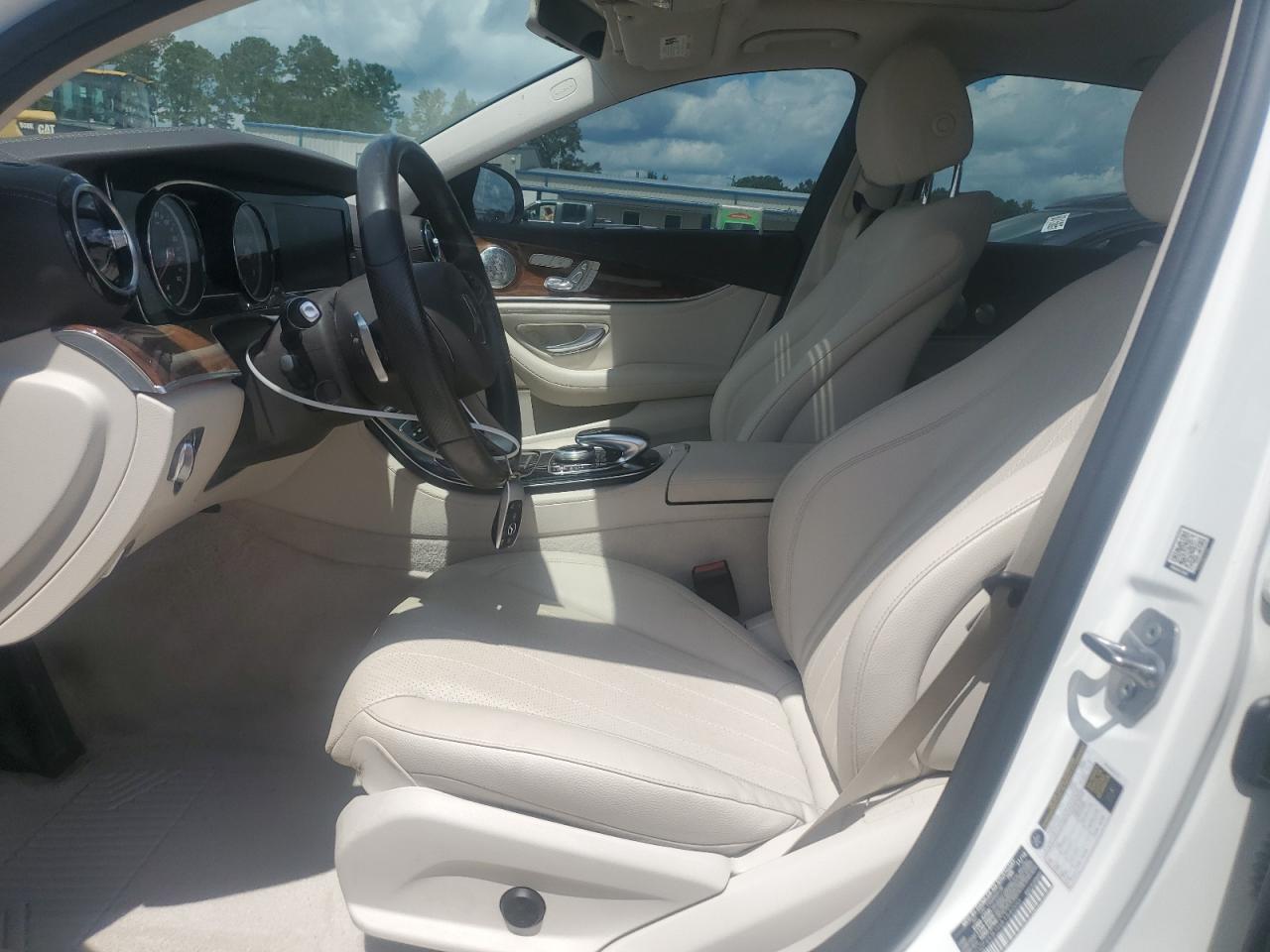 MERCEDES-BENZ E-CLASS 300 4MATIC