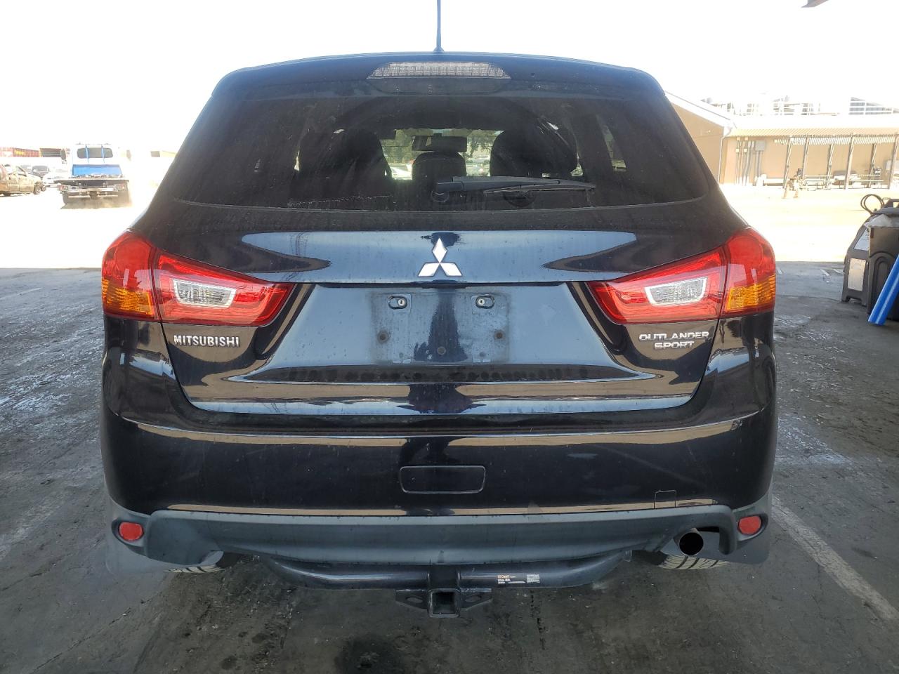 MITSUBISHI OUTLANDER ES