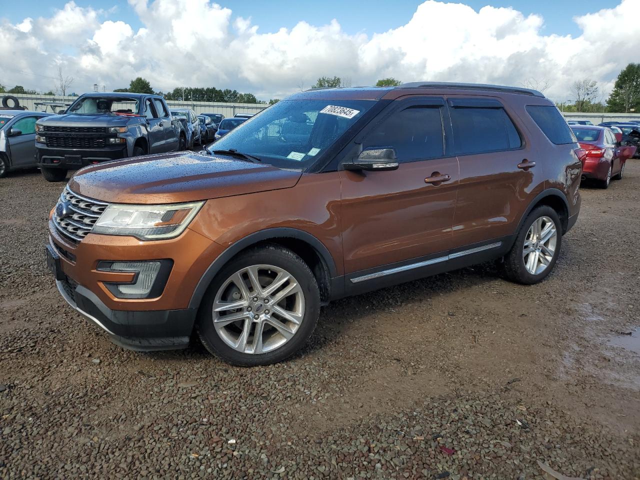 FORD EXPLORER XLT