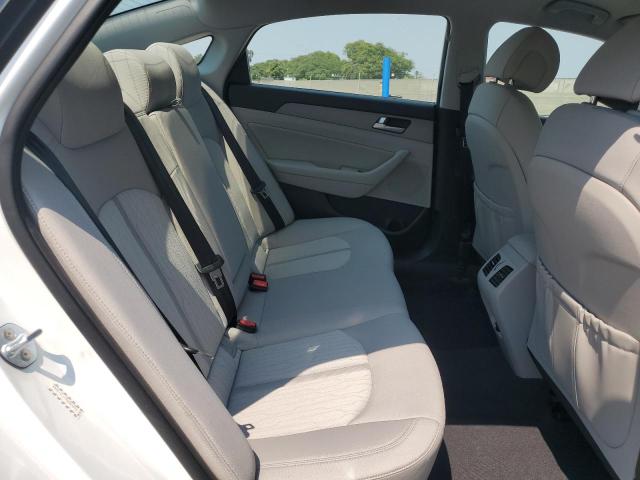 2017 HYUNDAI SONATA PLU KMHE14L21HA065612