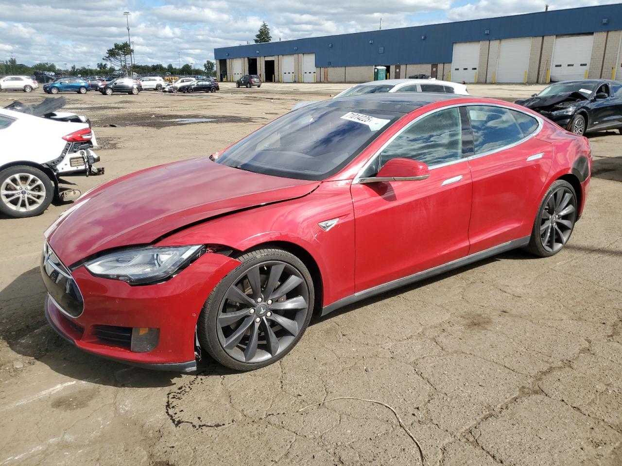 TESLA MODEL S