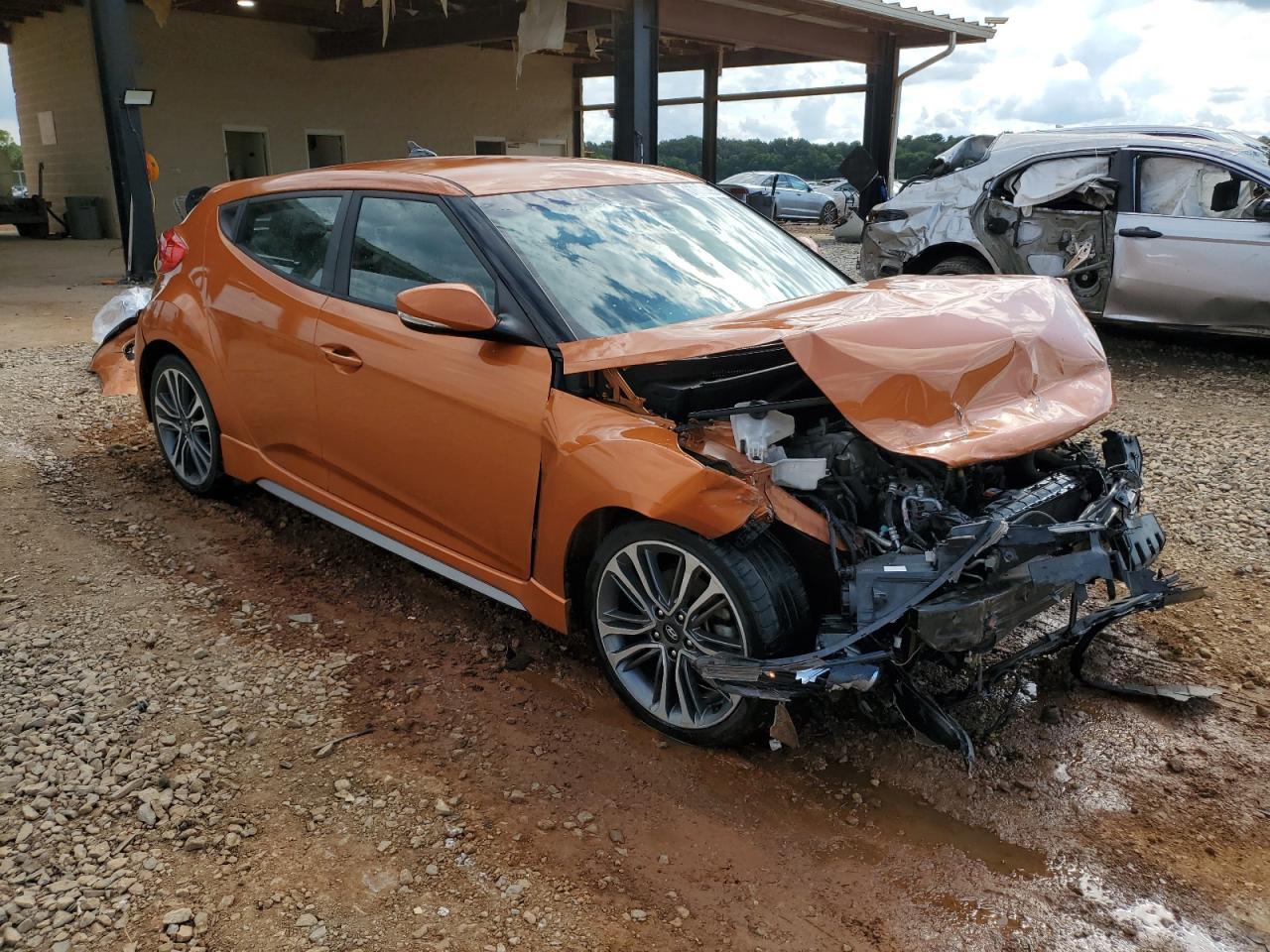 HYUNDAI VELOSTER TURBO