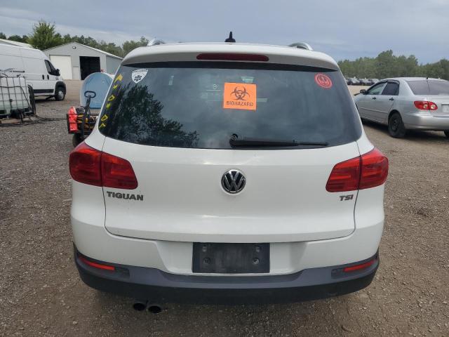 2017 VOLKSWAGEN TIGUAN WOLFSBURG WVGRV7AX6HK011657