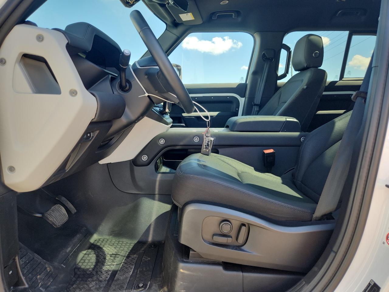 LAND ROVER DEFENDER 110 S