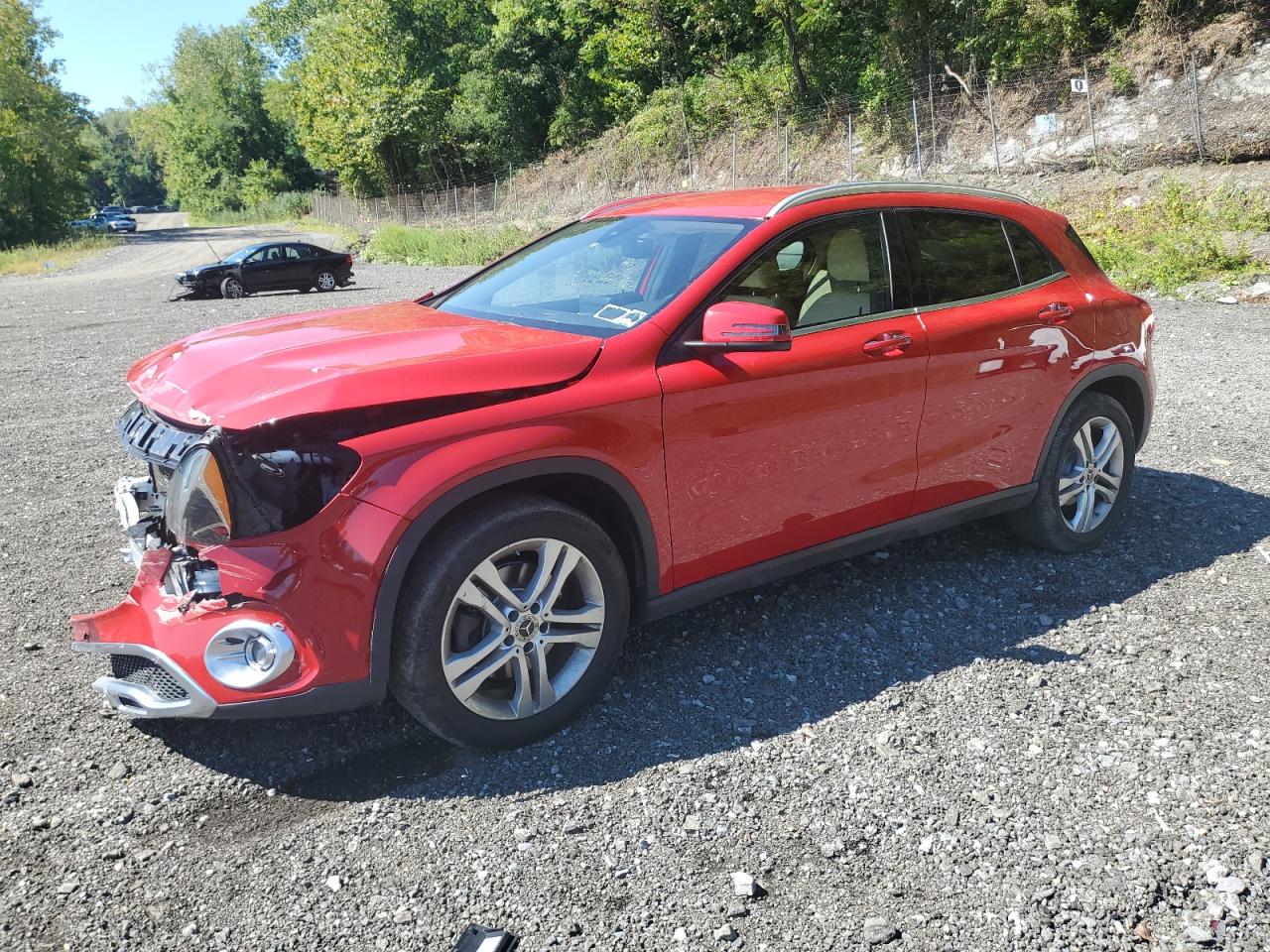 MERCEDES-BENZ GLA-CLASS 250 4MATIC