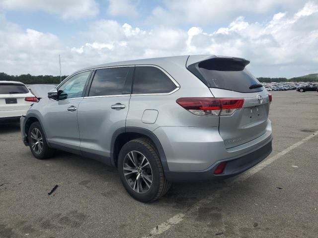 2019 TOYOTA HIGHLANDER LE 5TDZARFH2KS050940