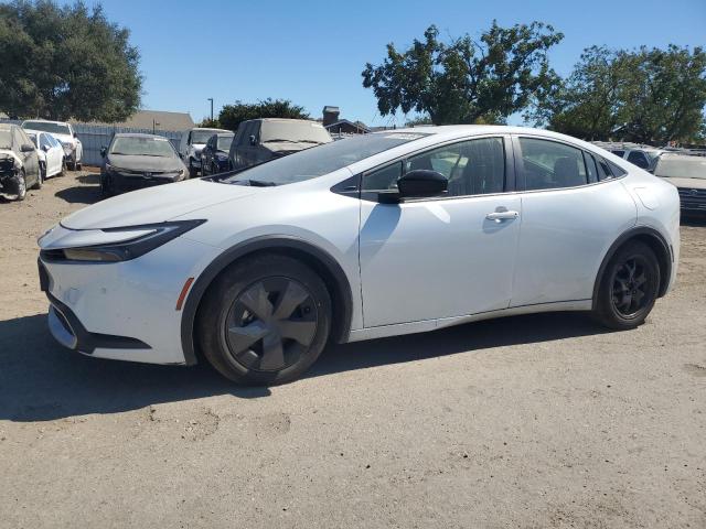 2024 TOYOTA PRIUS PRIME SE JTDACACU2R3026479