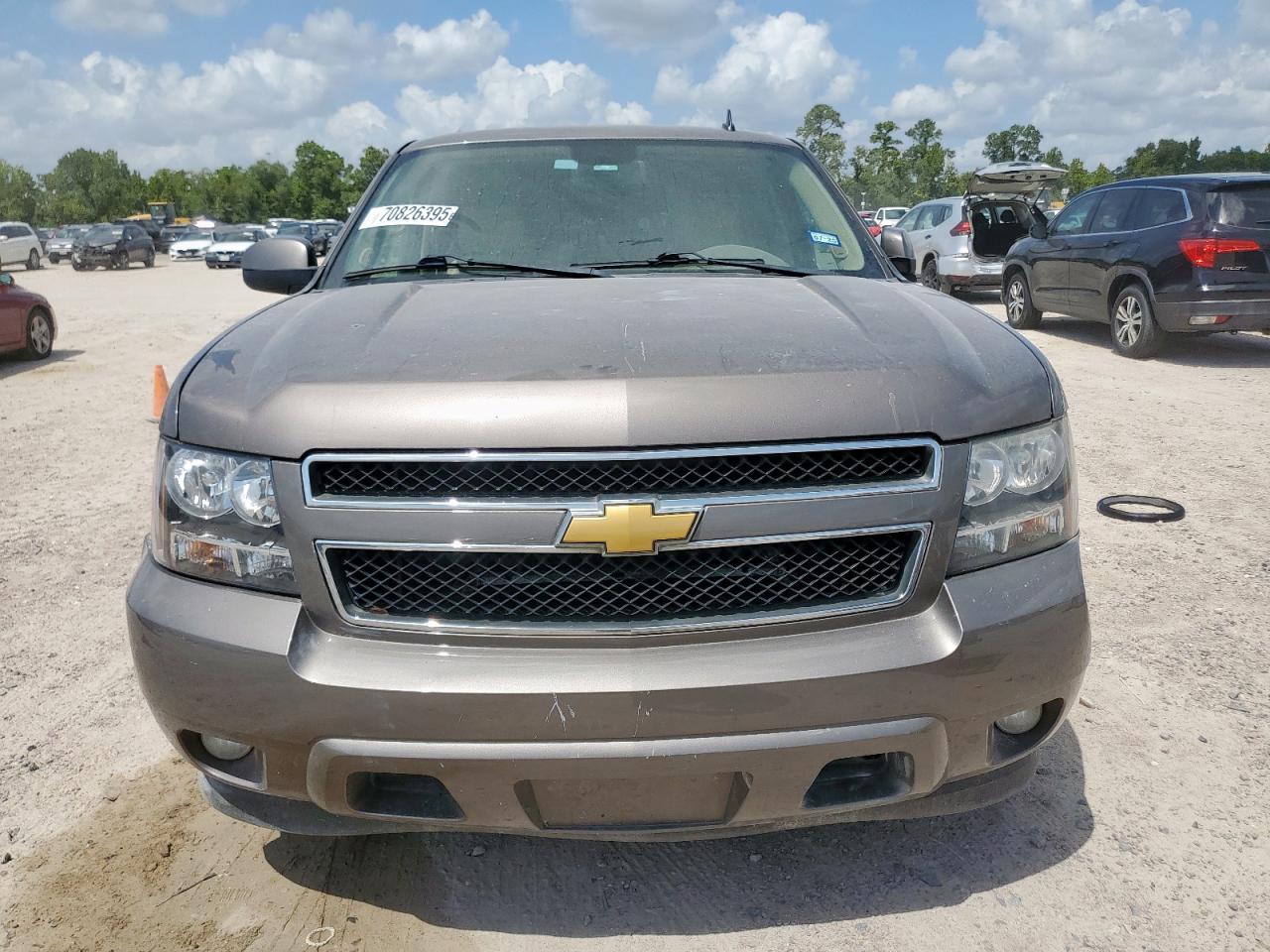 CHEVROLET SUBURBAN C1500 LT