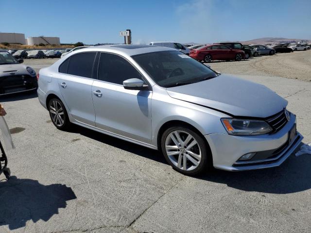 2015 VOLKSWAGEN JETTA TDI 3VWLA7AJXFM218797