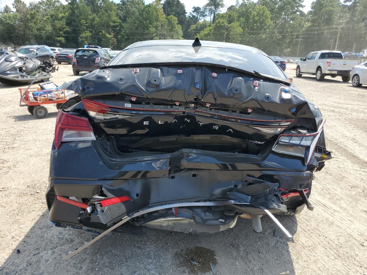 HYUNDAI ELANTRA LIMITED