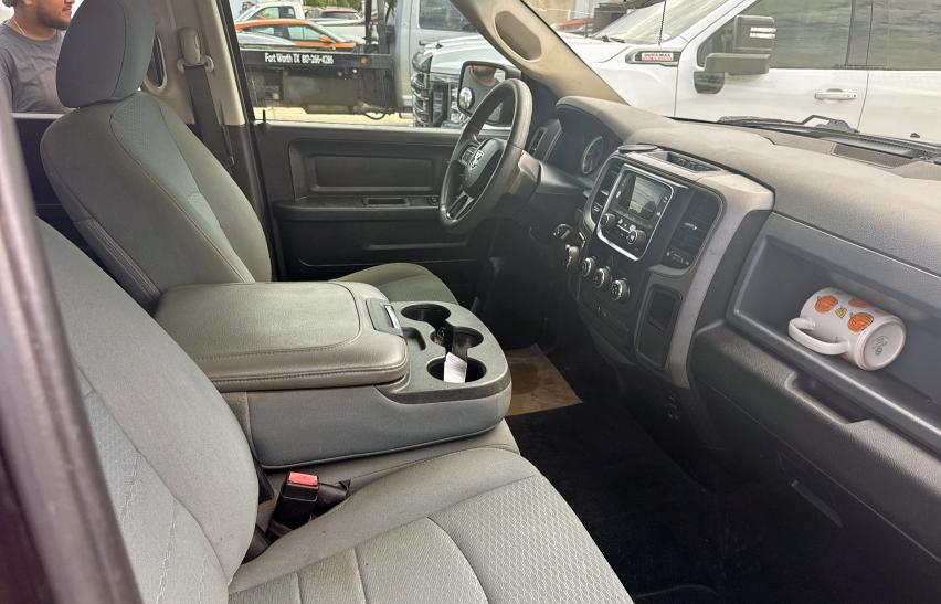 2019 RAM 1500 CLASS 1C6RR6FT4KS525689