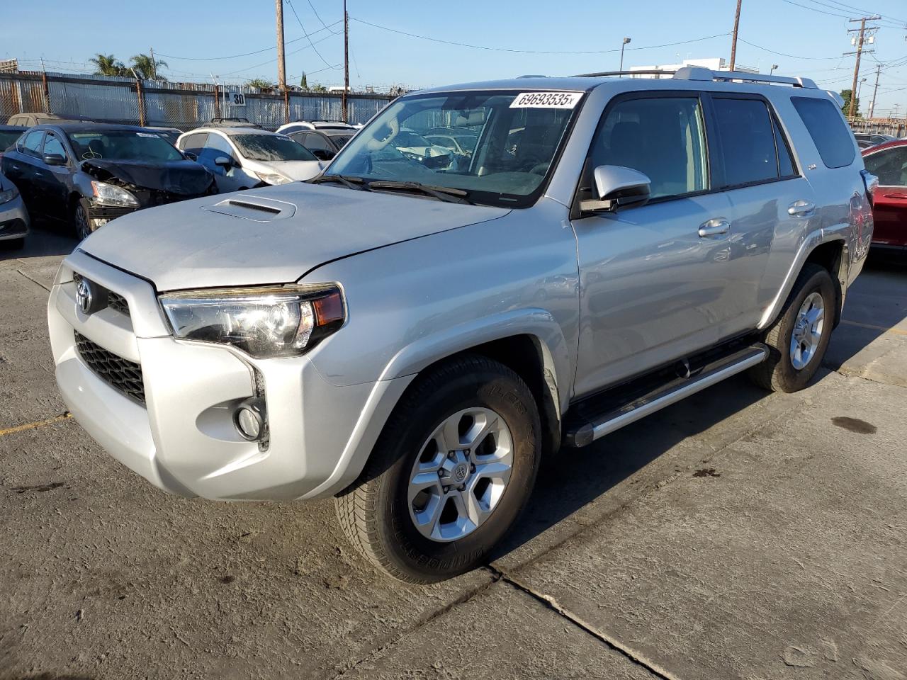 TOYOTA 4RUNNER SR5
