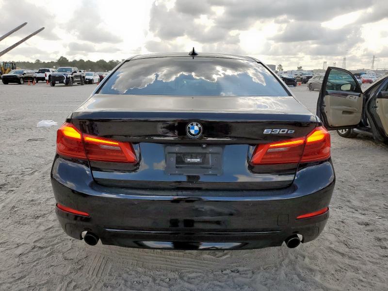 2018 BMW 530E WBAJA9C56JB252223