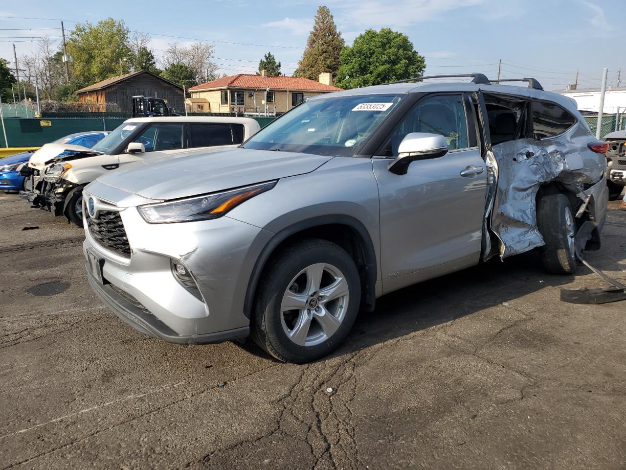 TOYOTA HIGHLANDER HYBRID LE