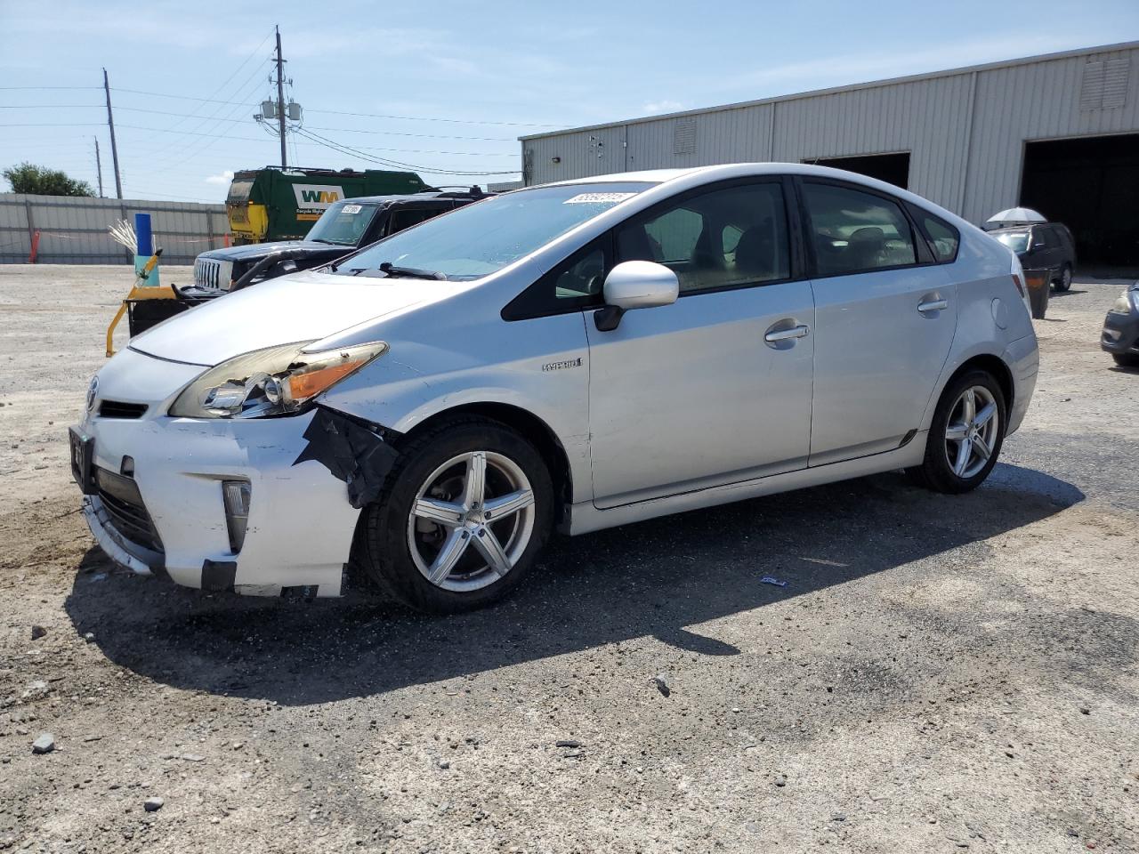 TOYOTA PRIUS