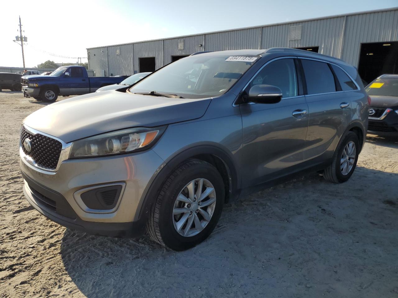 KIA SORENTO LX