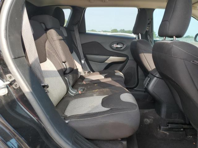 2018 JEEP CHEROKEE LATITUDE 1C4PJLCX8JD528109