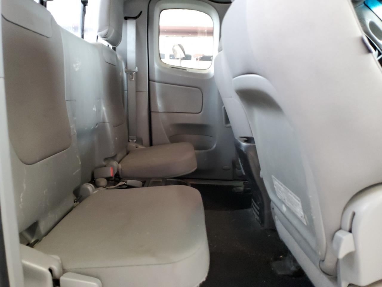 TOYOTA TACOMA PRERUNNER ACCESS CAB