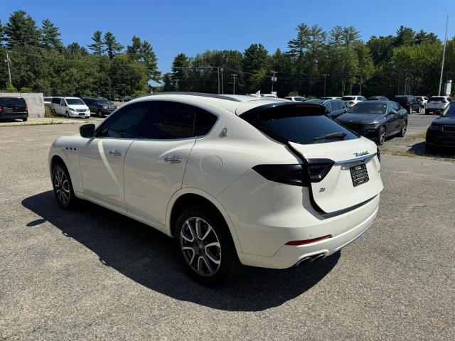 2017 MASERATI LEVANTE LU ZN661XUL7HX256500