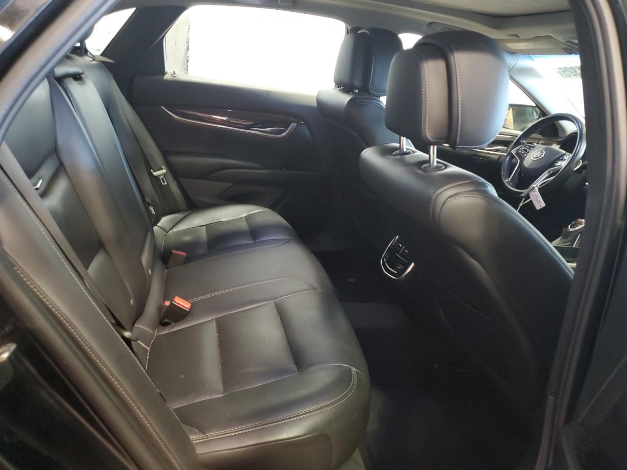 CADILLAC XTS LUXURY COLLECTION