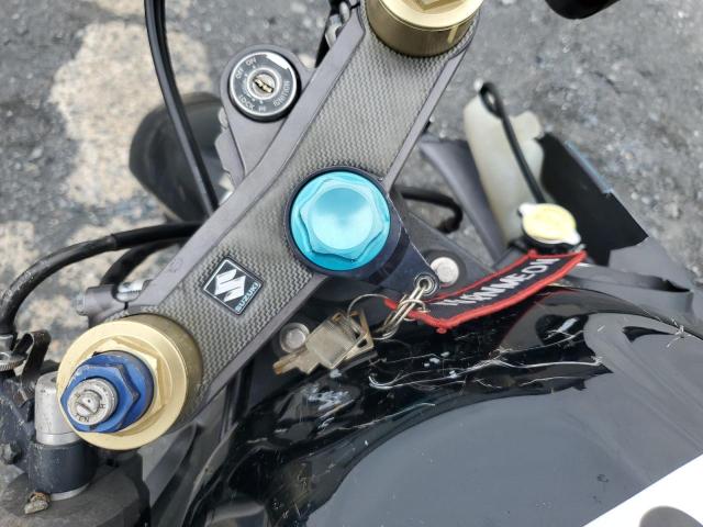 2005 SUZUKI GSX-R600 K JS1GN7CA952102223