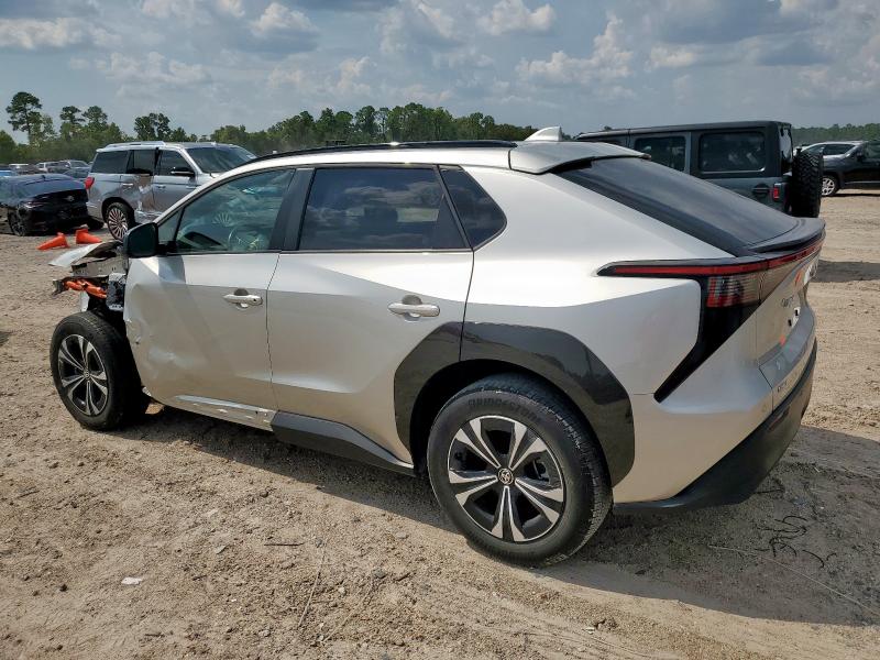 2024 TOYOTA BZ4X XLE JTMABACA4RA056975
